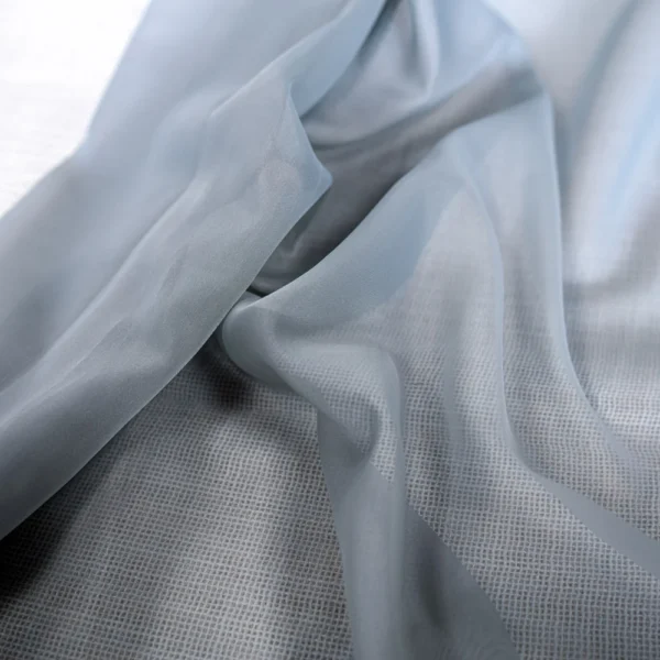 Whisper - Gris