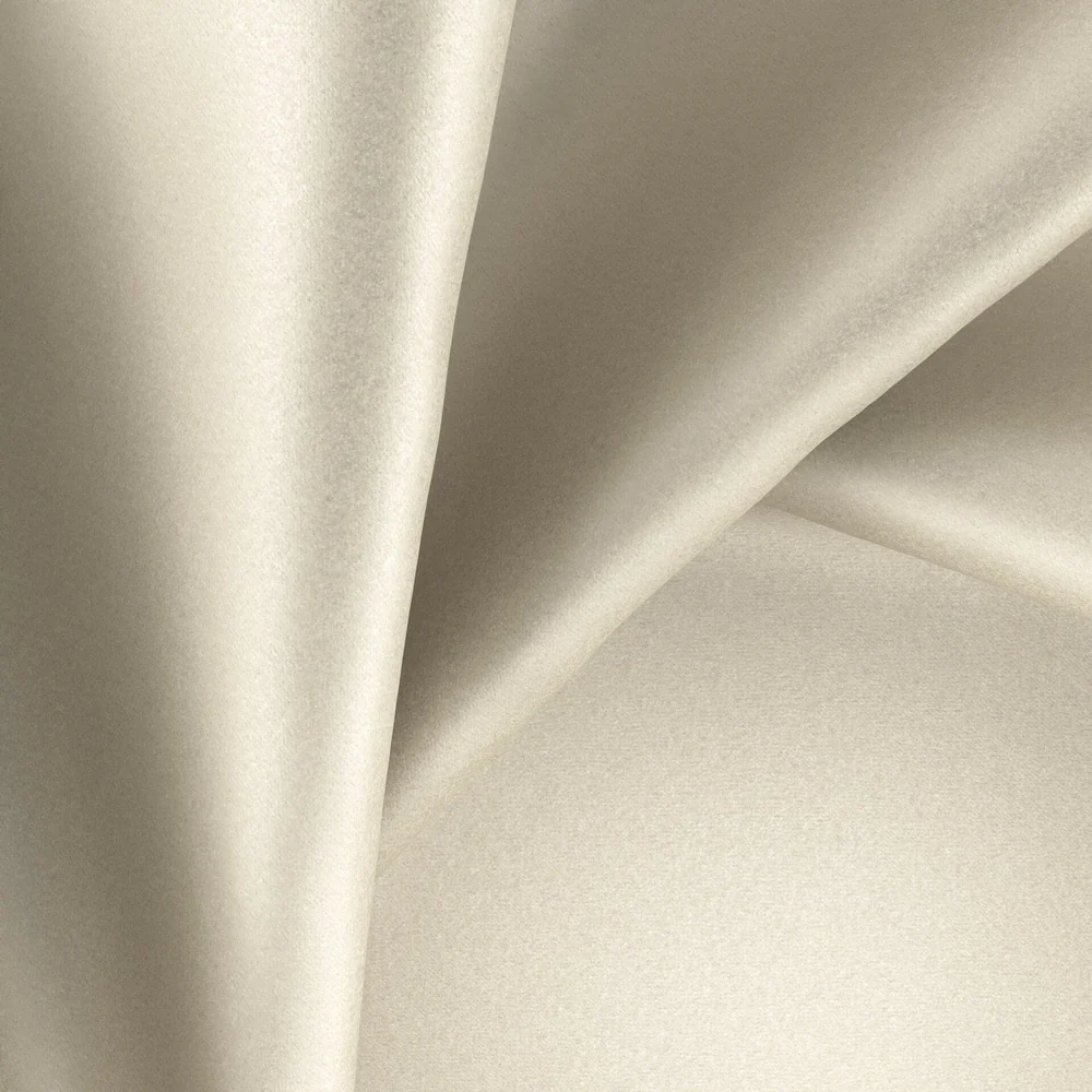 Glossy - Luna - Image 2