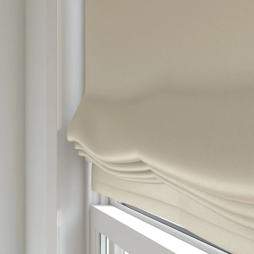Glossy - Luna - Image 3